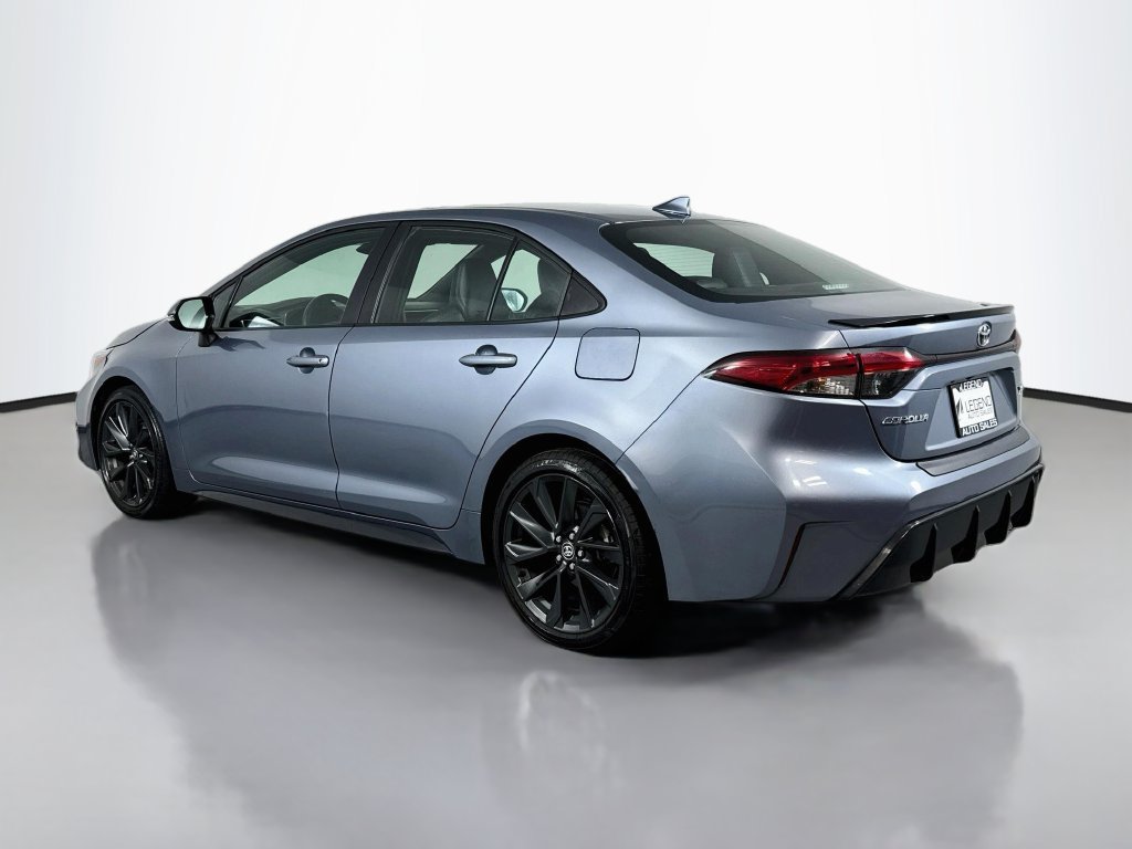 Used 2024 Toyota Corolla XSE FWD image 9
