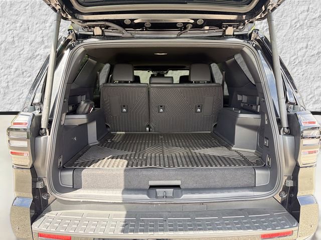 Used 2025 Toyota 4Runner TRD Pro AWD/4WD image 12