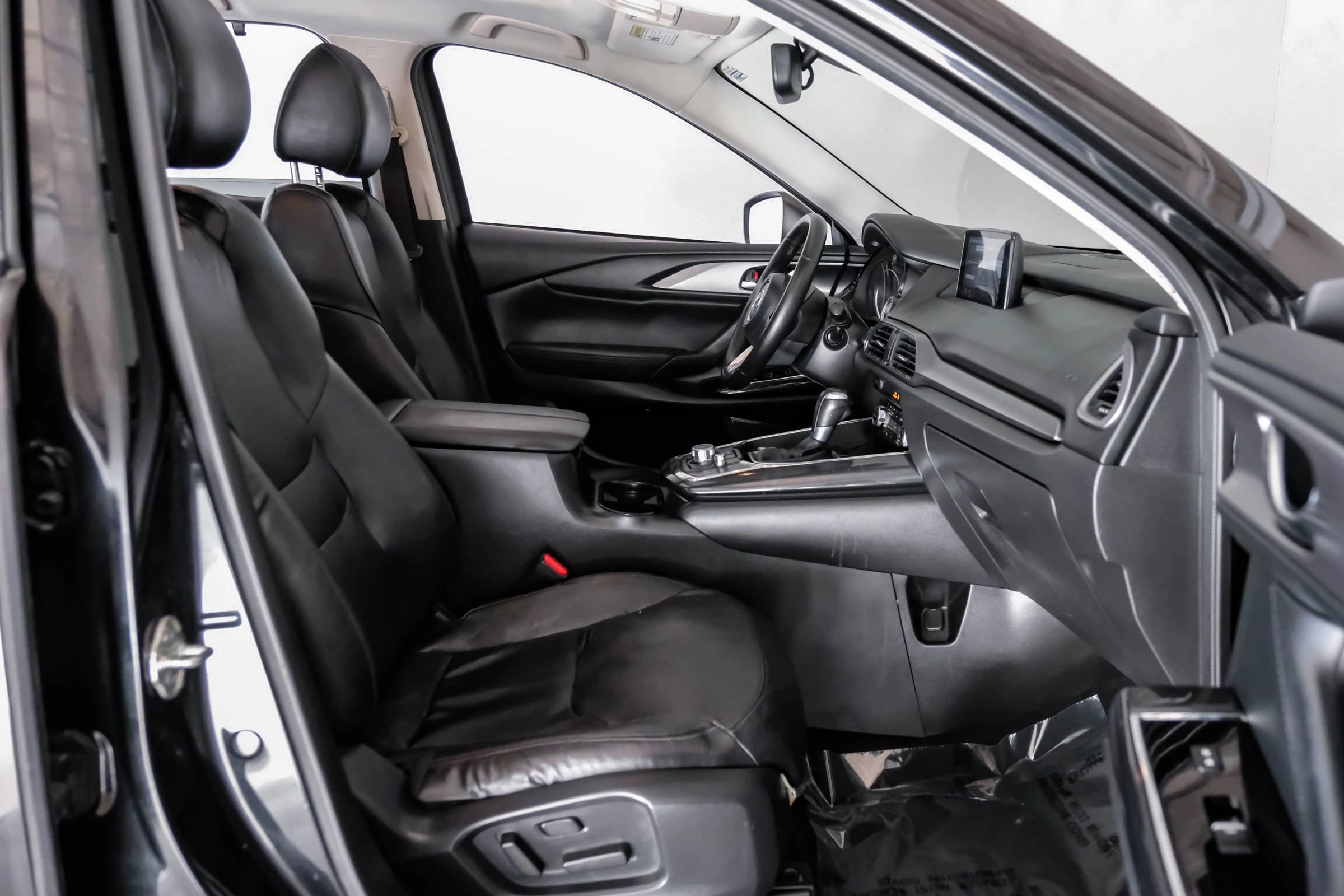 Used 2018 MAZDA CX-9 Touring w/ Touring Premium Package image 33