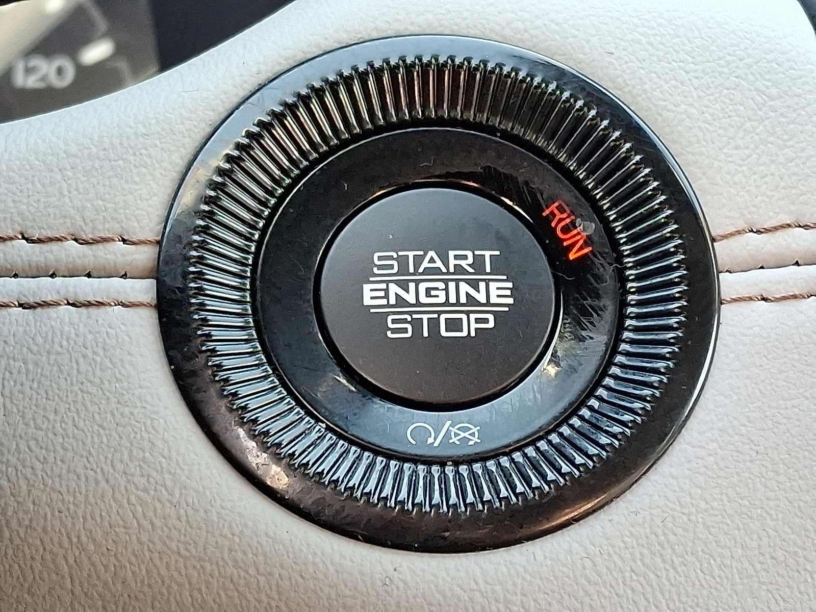 Used 2022 Jeep Compass Limited image 22