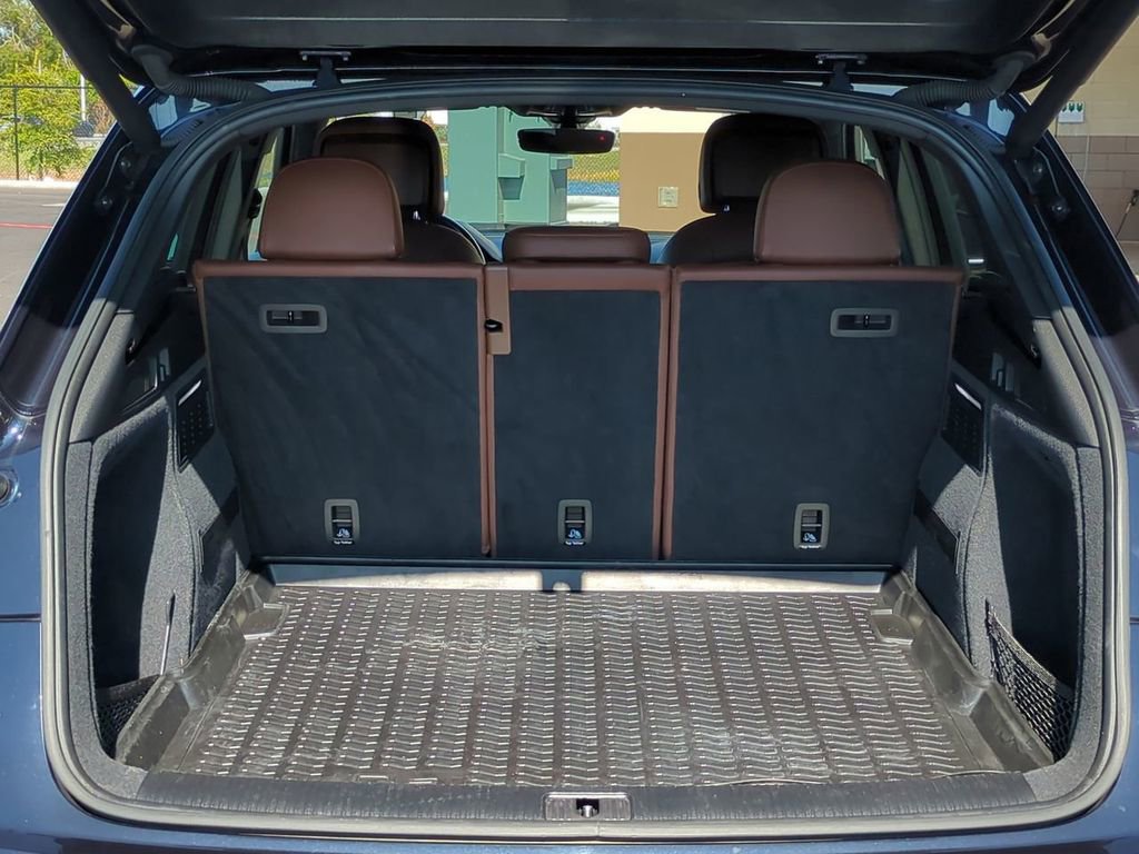 Used 2018 Audi Q5 2.0T Premium Plus w/ Premium Plus Package image 12