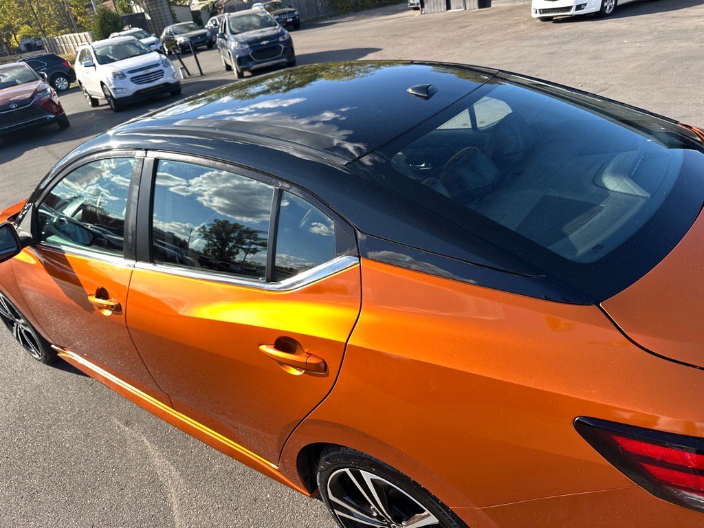 Used 2021 Nissan Sentra SR w/ SR Premium Package image 13