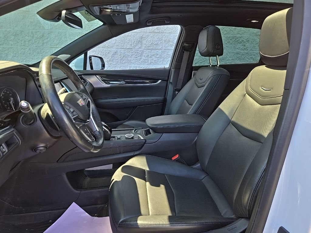 Certified 2023 Cadillac XT5 Premium Luxury AWD/4WD image 15