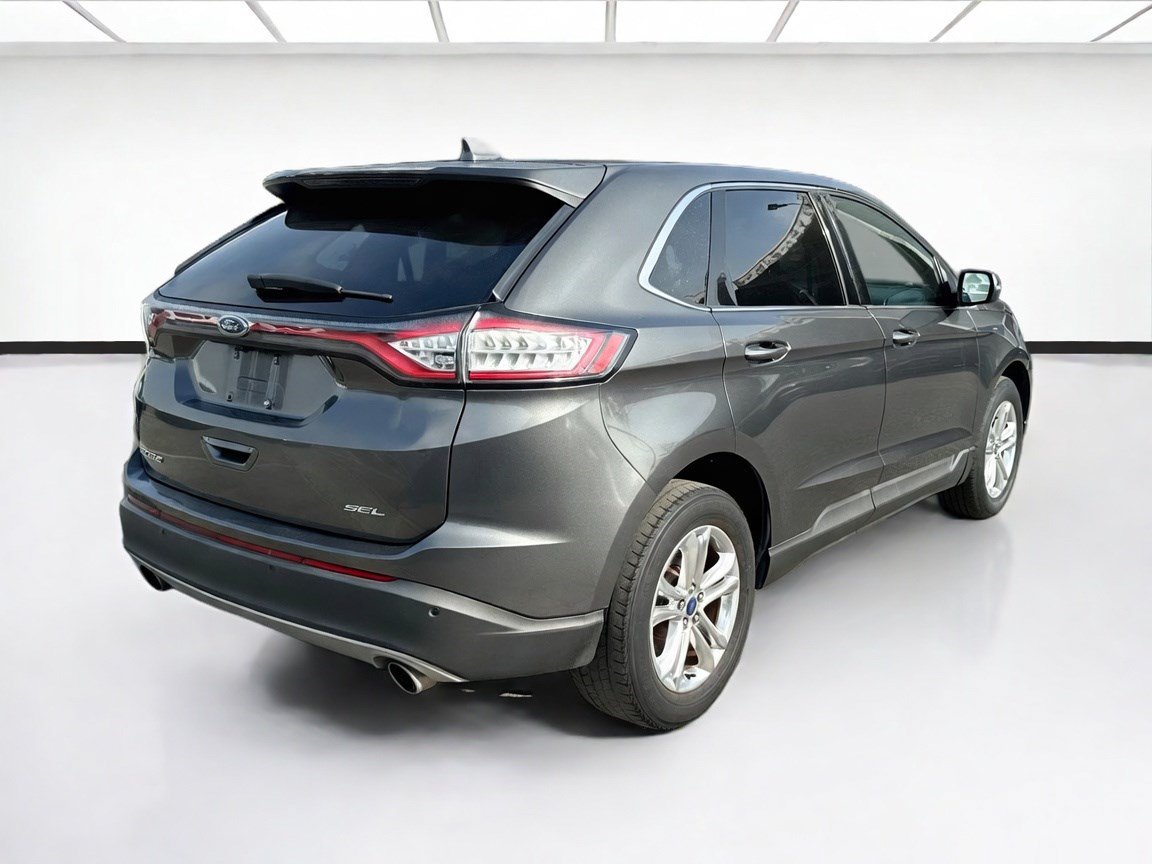Used 2016 Ford Edge SEL w/ Equipment Group 201A FWD image 4