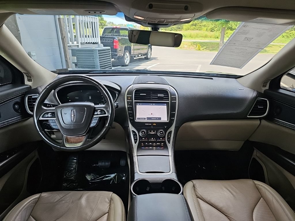 Used 2019 Lincoln Nautilus Reserve AWD/4WD image 17