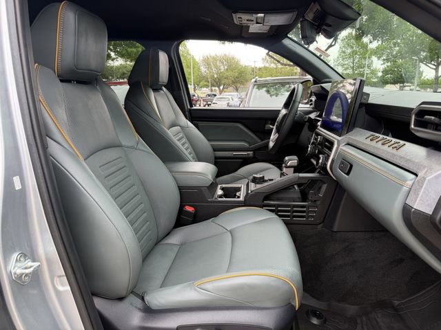Used 2024 Toyota Tacoma 4x4 Double Cab Hybrid image 31