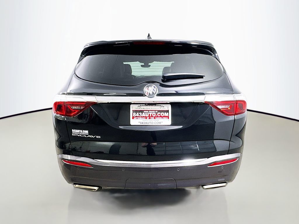 Used 2024 Buick Enclave Essence w/ Technology Package image 6