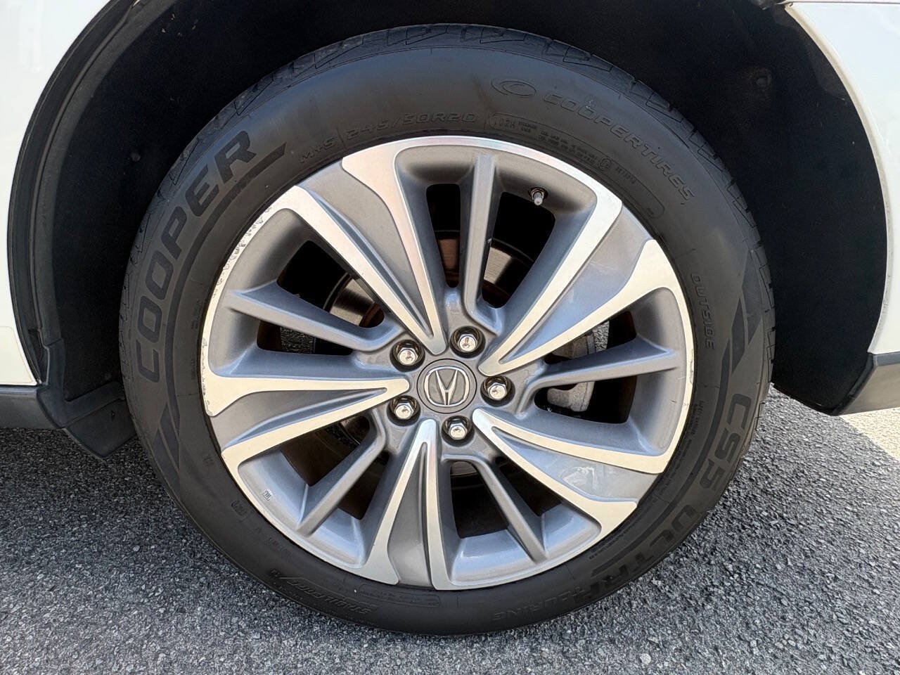 Used 2017 Acura MDX w/ Technology Package AWD/4WD image 25