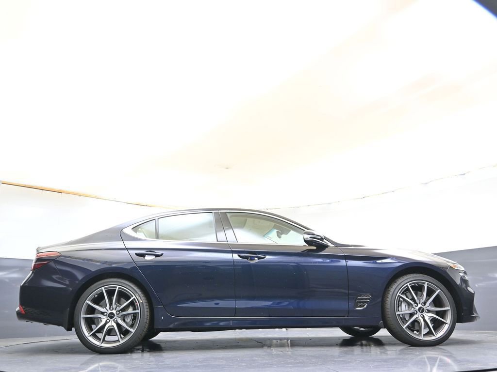 New 2026 Genesis G70 2.5T Prestige image 41