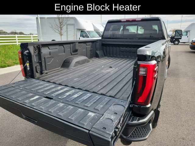 Used 2025 GMC Sierra 2500 Denali AWD/4WD image 35