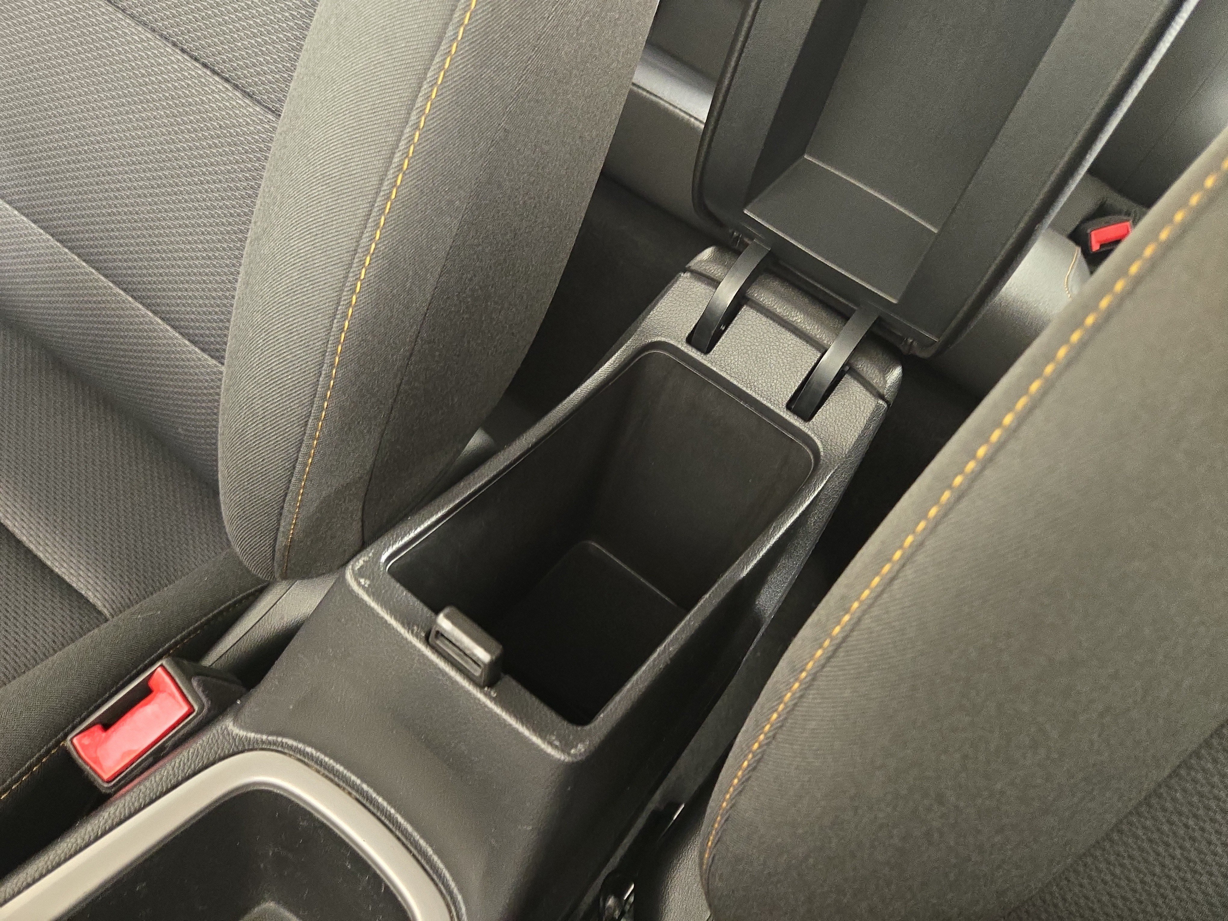 Used 2018 Chevrolet Cruze LS w/ LS Fleet Convenience Package FWD image 25