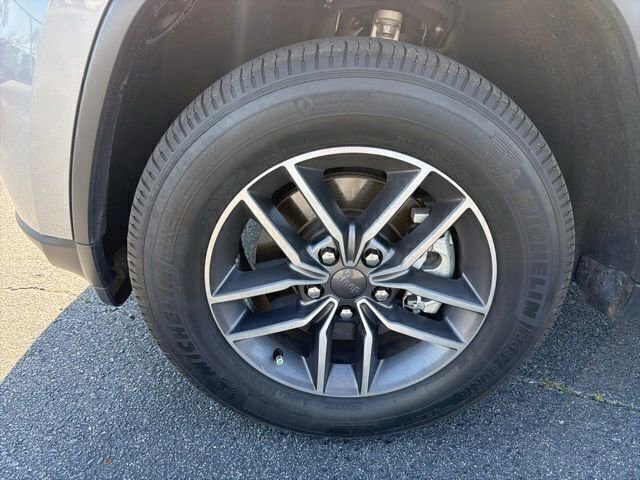 Used 2021 Jeep Grand Cherokee Limited w/ Luxury Group II image 8