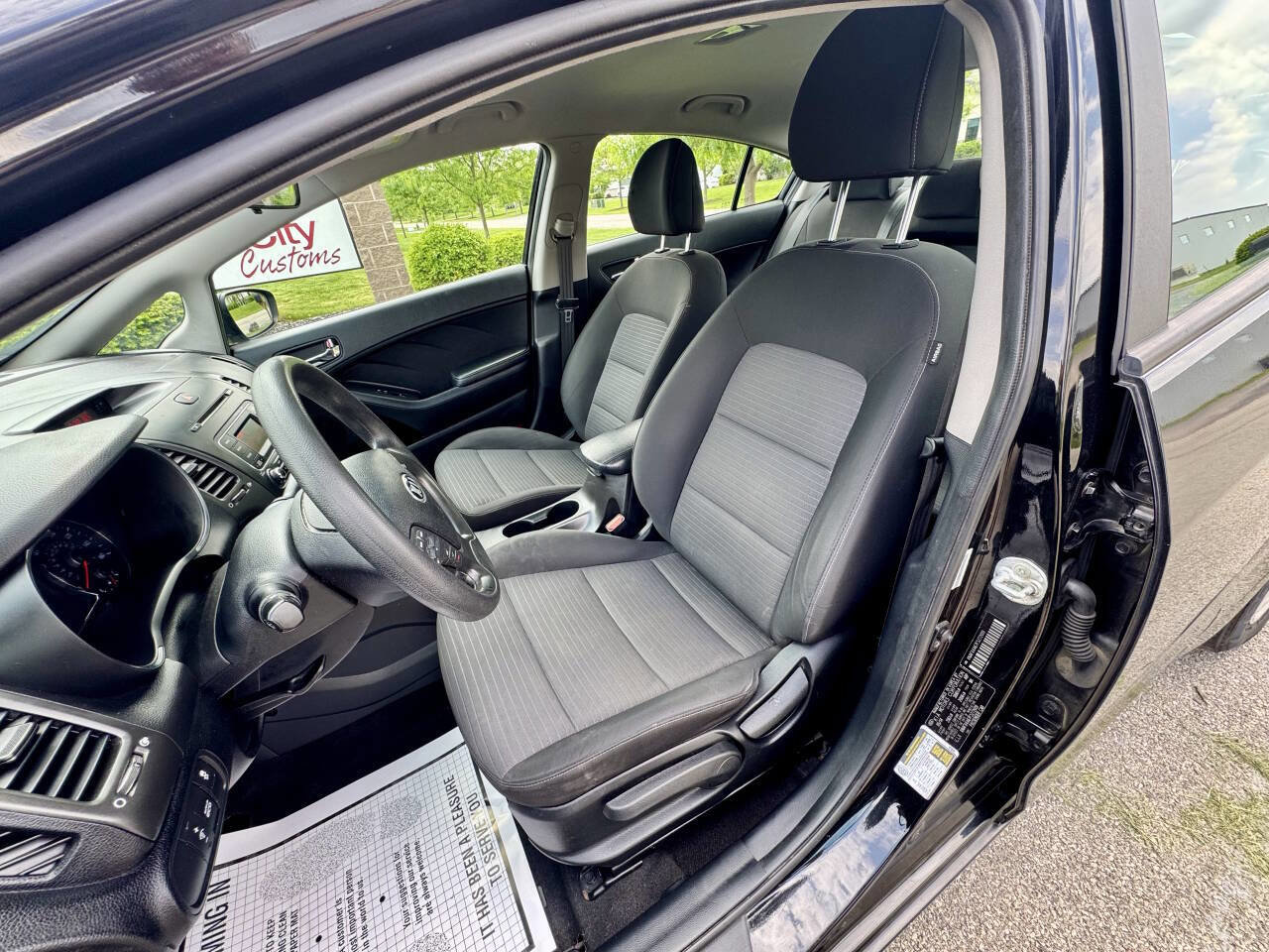 Used 2015 Kia Forte LX w/ Popular Package image 19