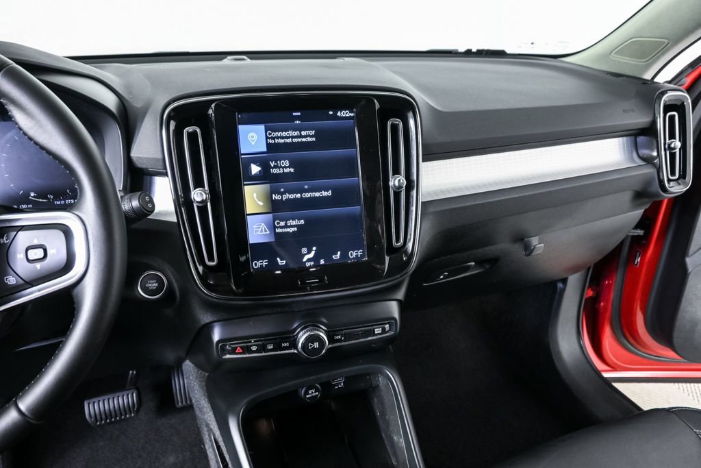 Used 2019 Volvo XC40 T5 Momentum AWD/4WD image 13