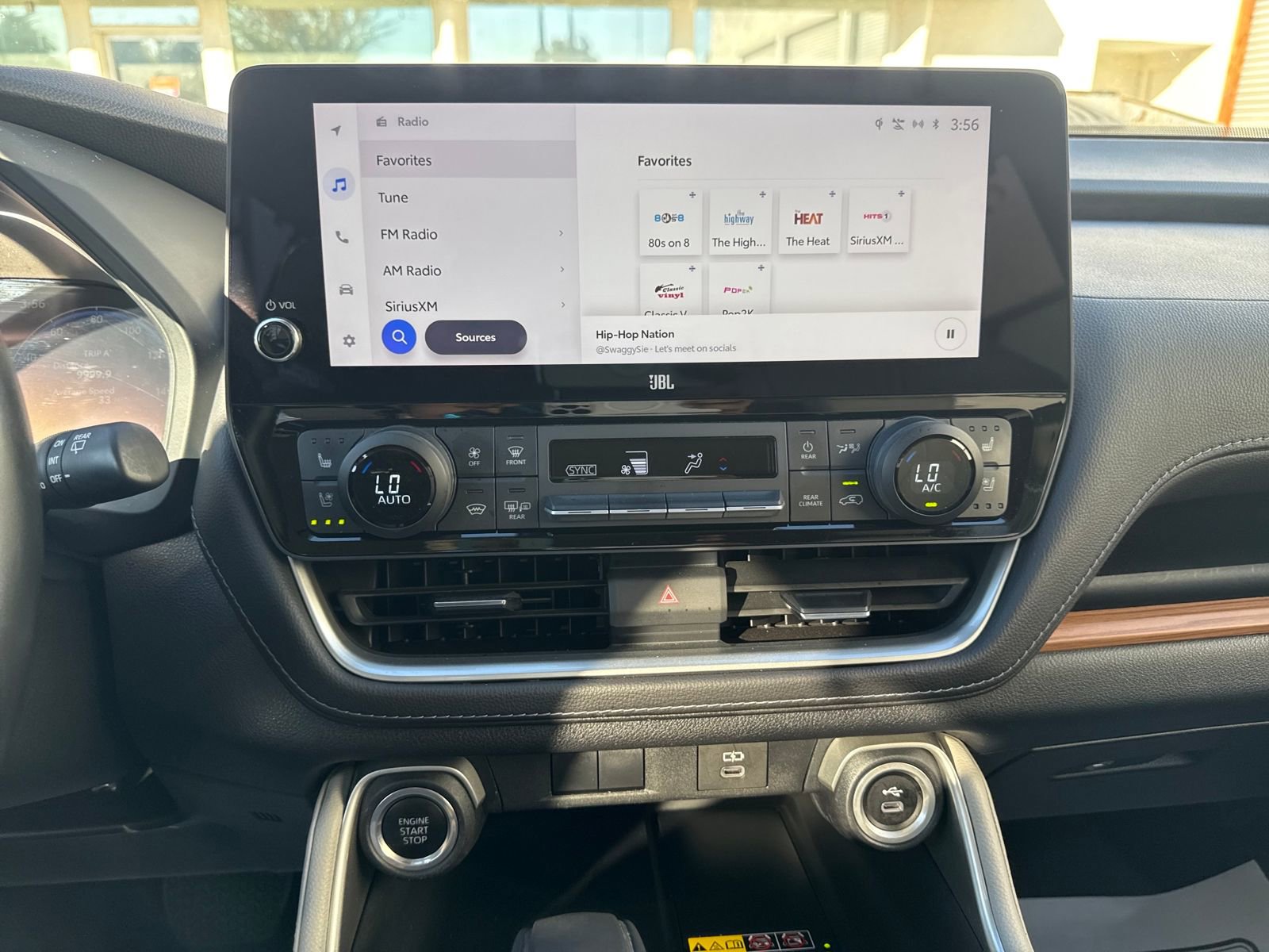 Used 2024 Toyota Grand Highlander Limited image 18