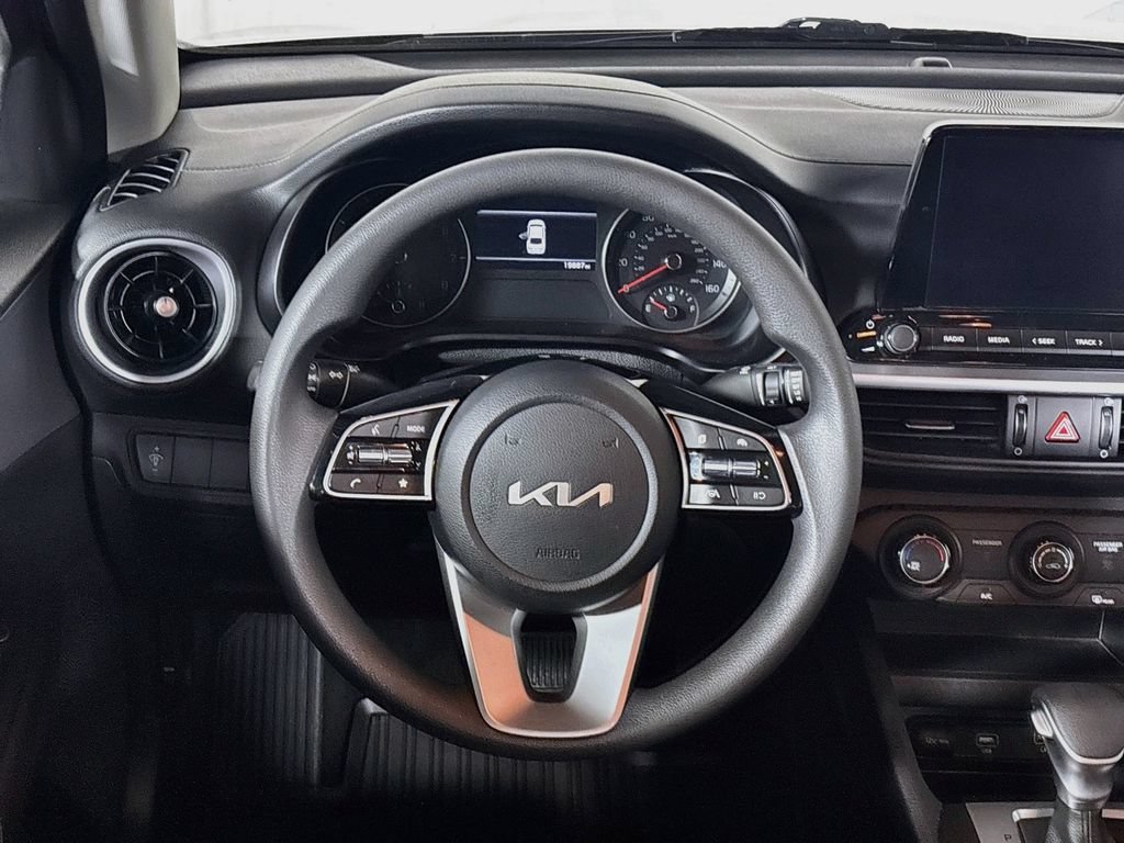 Certified 2024 Kia Forte LXS FWD image 14
