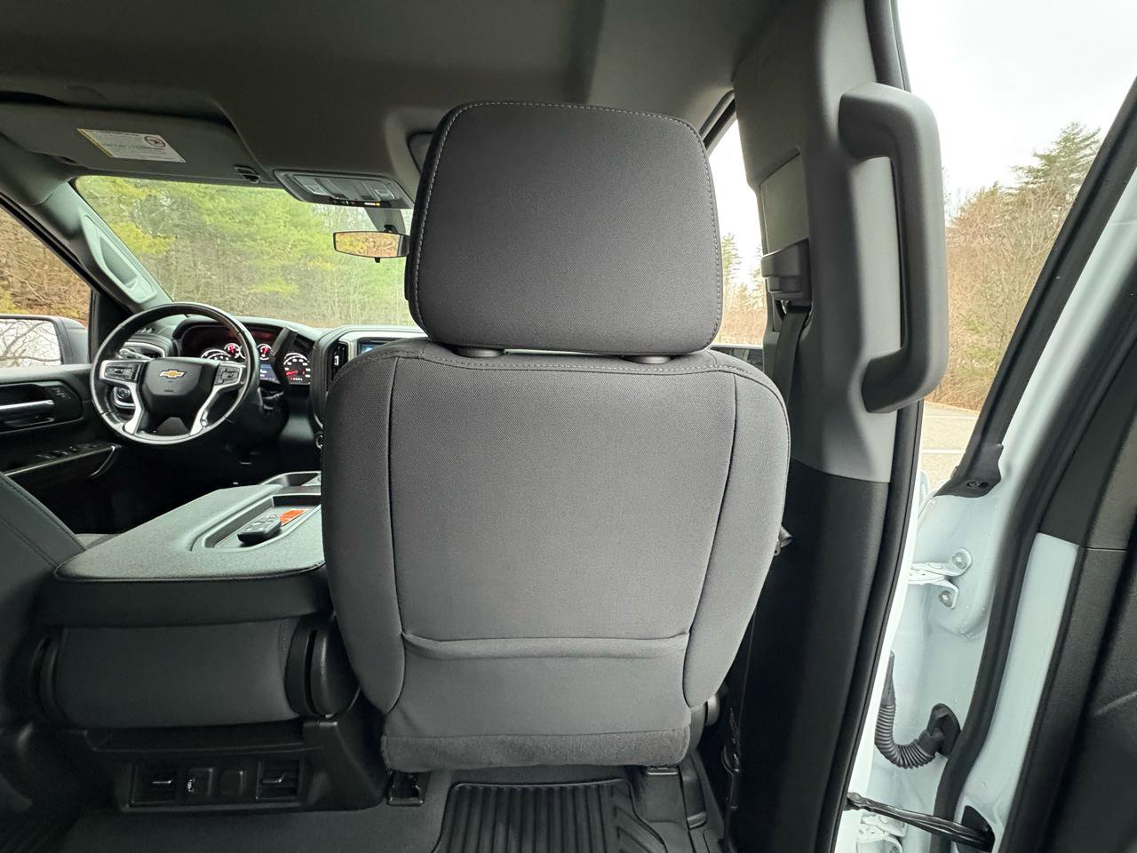 Used 2023 Chevrolet Silverado 2500 LT w/ Convenience Package image 36