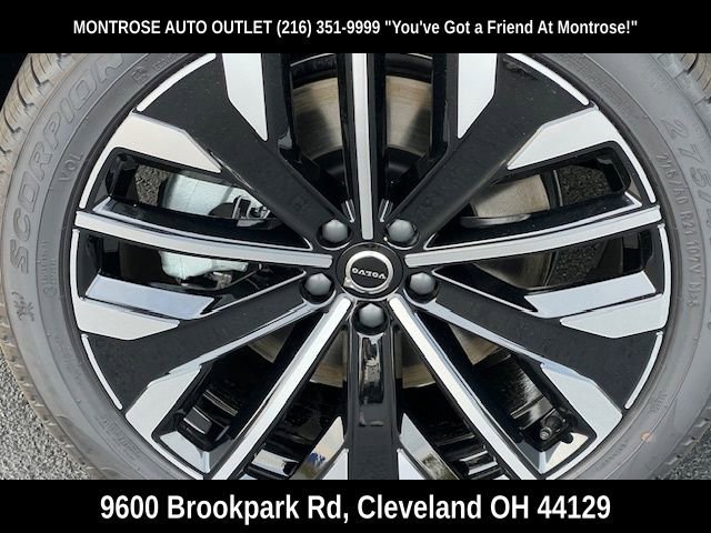 New 2026 Volvo XC90 T8 Ultra w/ Protection Package Premier image 11