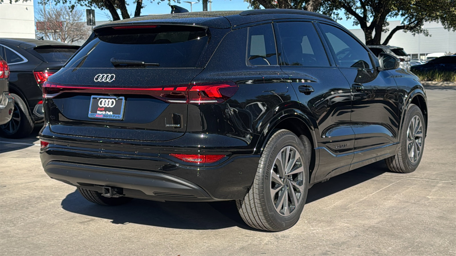 New 2025 Audi Q6 e-tron Premium AWD/4WD image 7