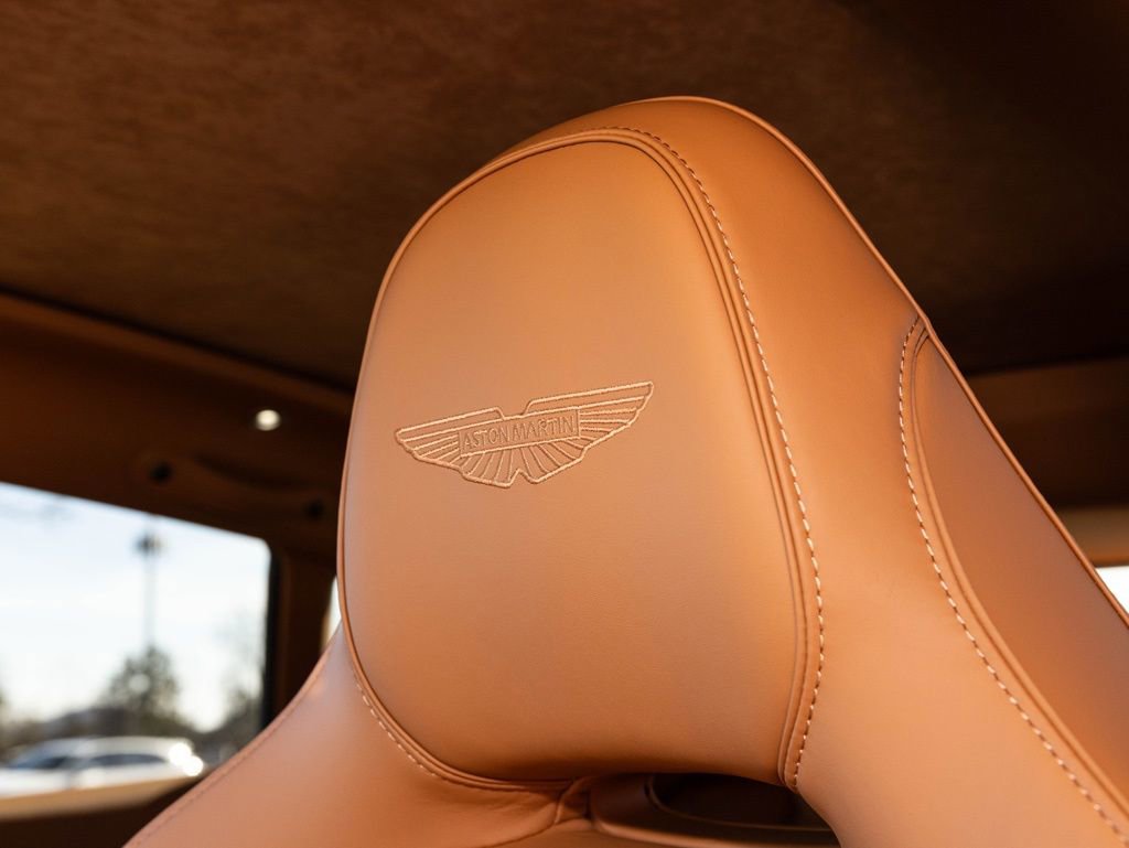 New 2026 Aston Martin DBX 707 image 23