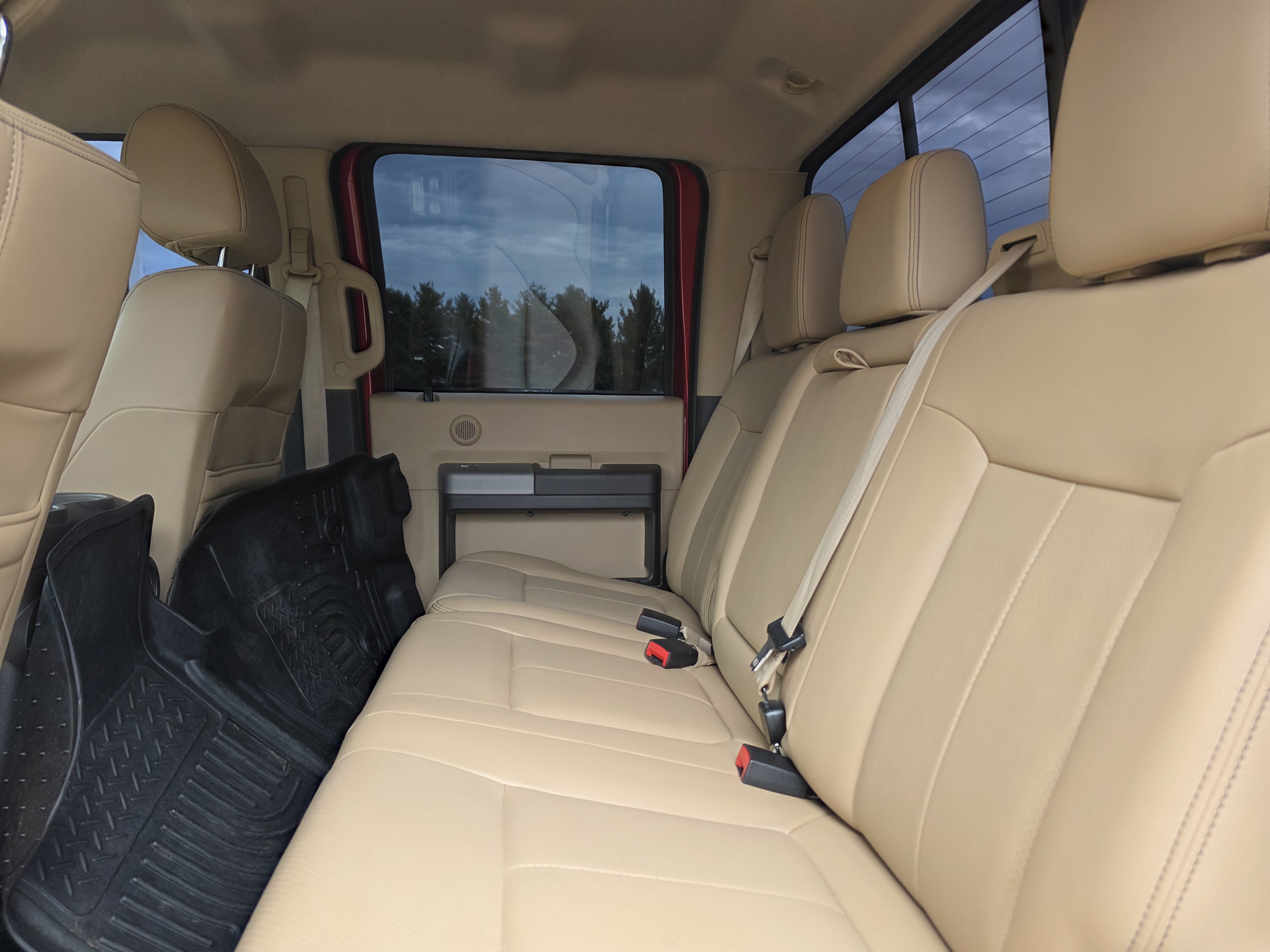Used 2015 Ford F250 Lariat w/ Chrome Package AWD/4WD image 10
