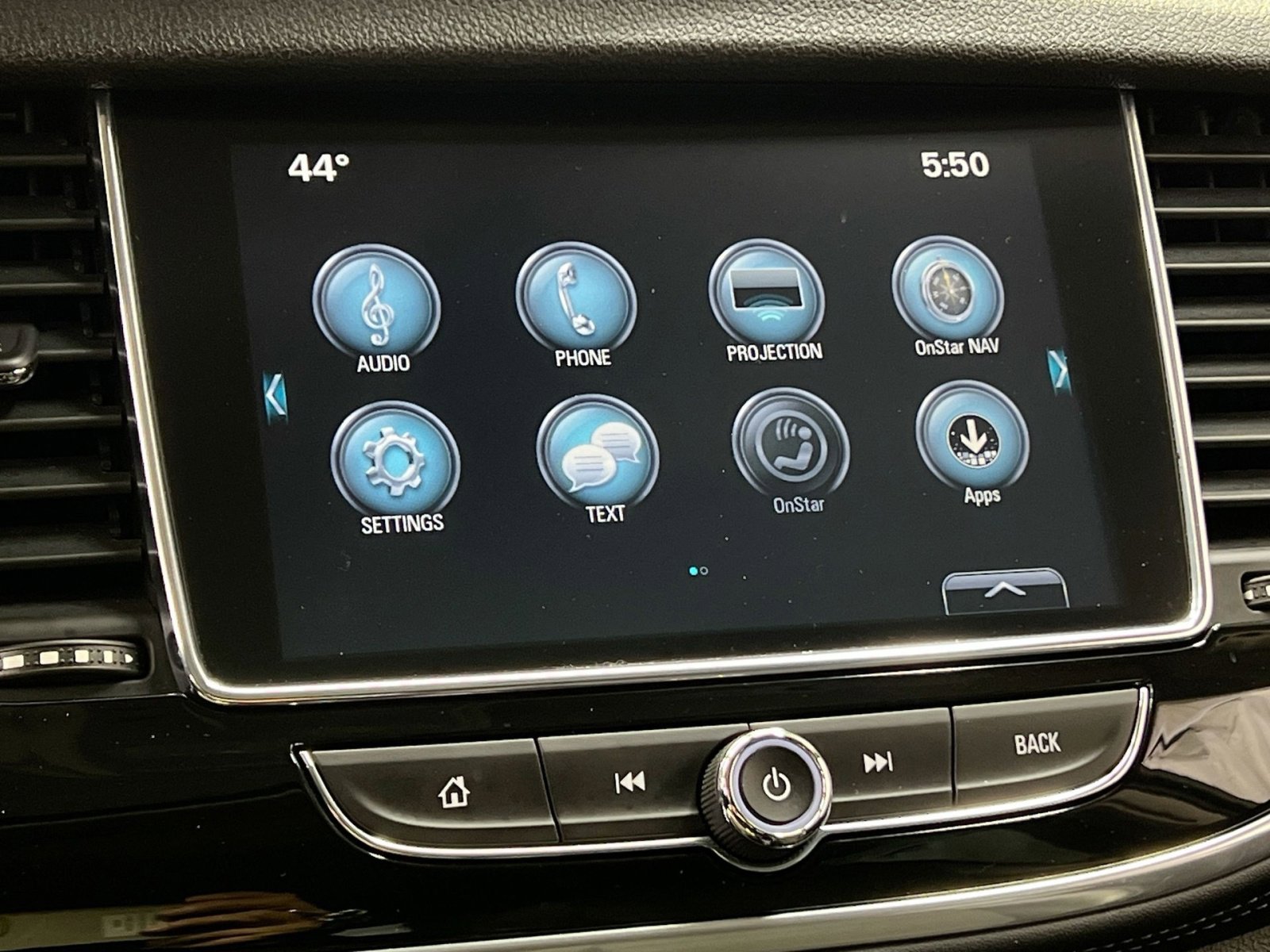 Used 2020 Buick Encore Preferred w/ Safety Package image 21