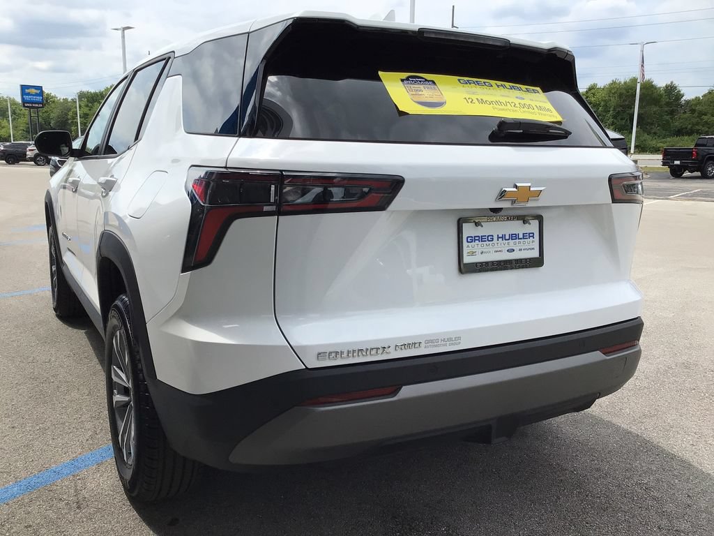 Used 2026 Chevrolet Equinox LT w/ Convenience Package II AWD/4WD image 9