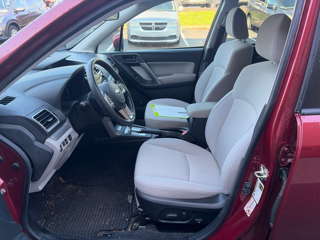 Used 2018 Subaru Forester 2.5i Premium AWD/4WD image 11