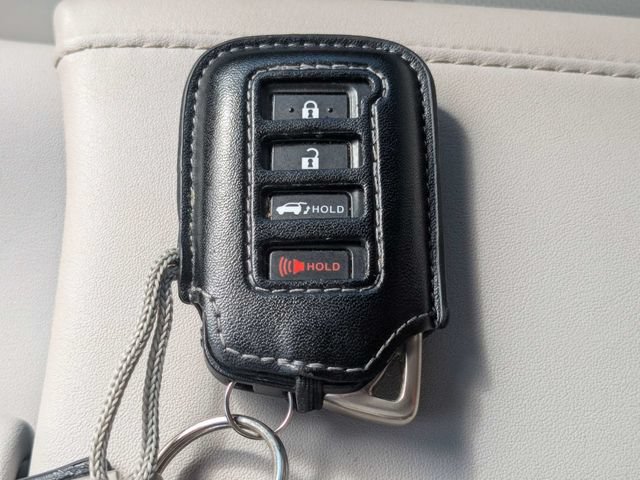 Used 2022 Lexus RX 350 FWD w/ Premium Package image 32