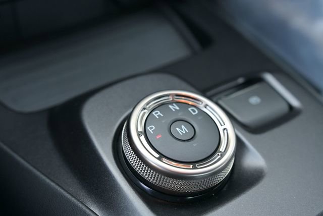 Used 2022 Ford Mustang Shelby GT500 w/ Carbon Fiber Track Pack image 44