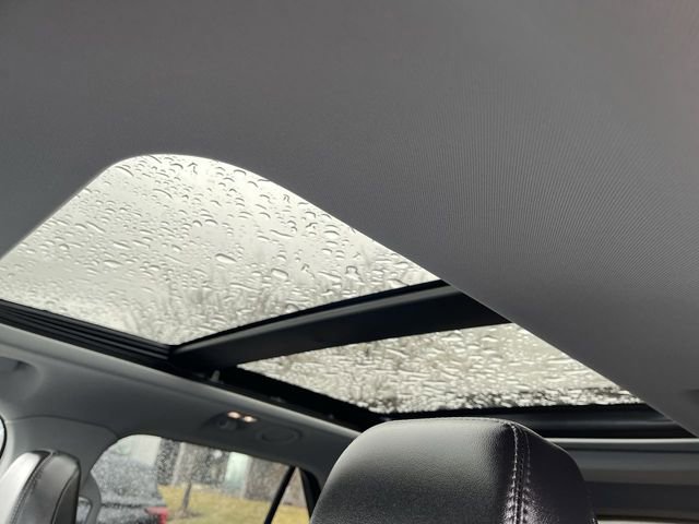 Used 2023 Ford Explorer XLT w/ Equipment Group 202A image 22