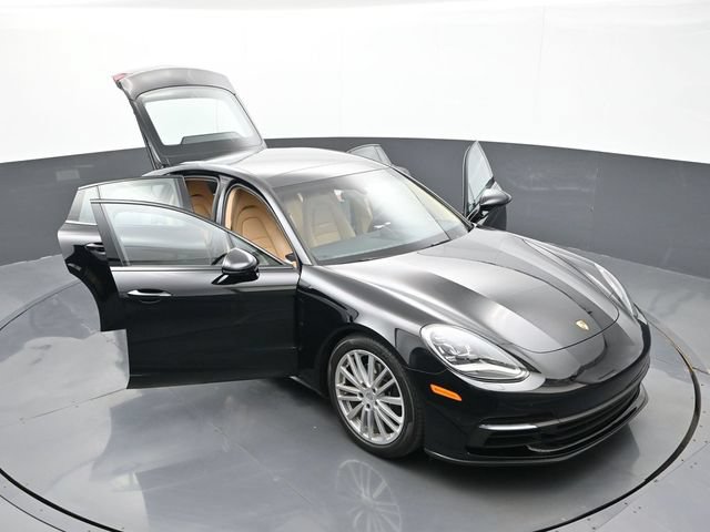 Certified 2018 Porsche Panamera image 33