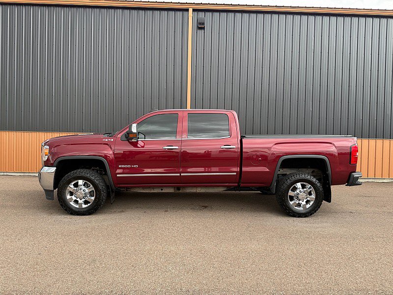 Used 2015 GMC Sierra 2500 SLT w/ Duramax Plus Package AWD/4WD image 3