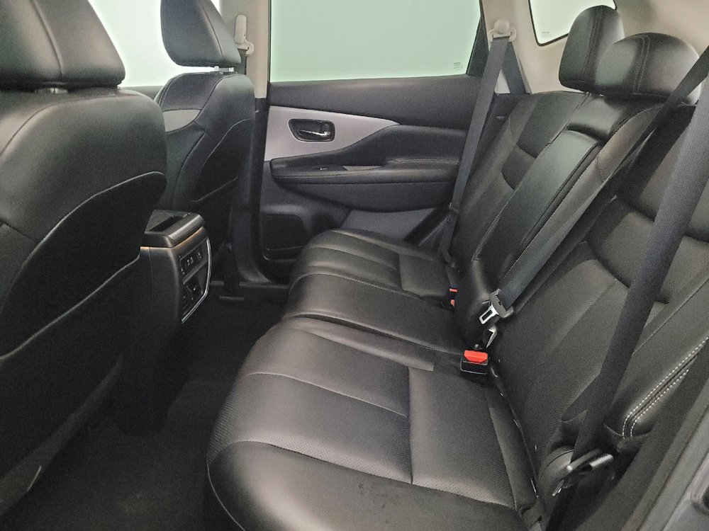 Used 2020 Nissan Murano SL w/ Moonroof Package image 18
