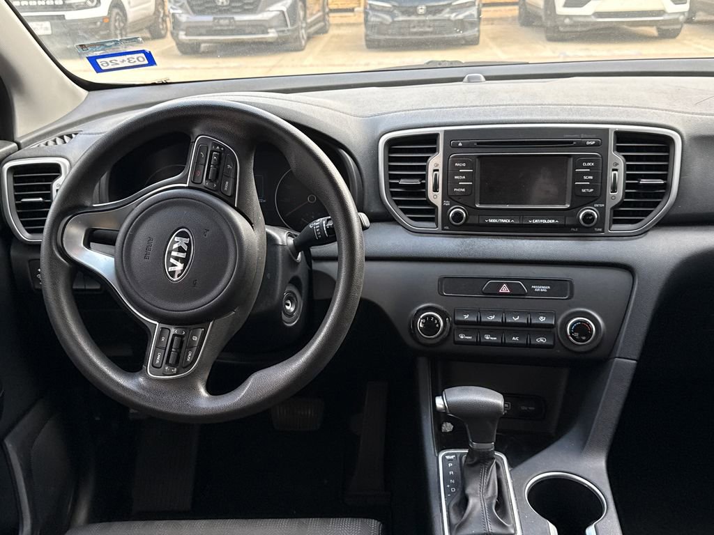 Used 2019 Kia Sportage LX image 8