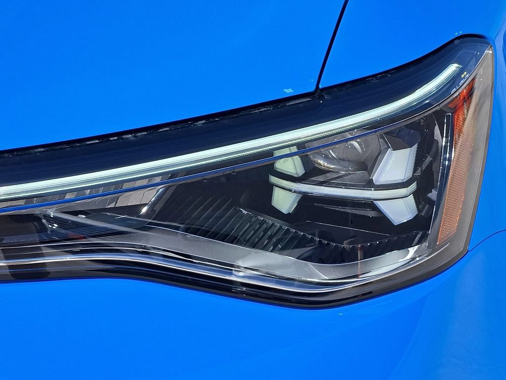 New 2026 Volkswagen Taos SE FWD image 7
