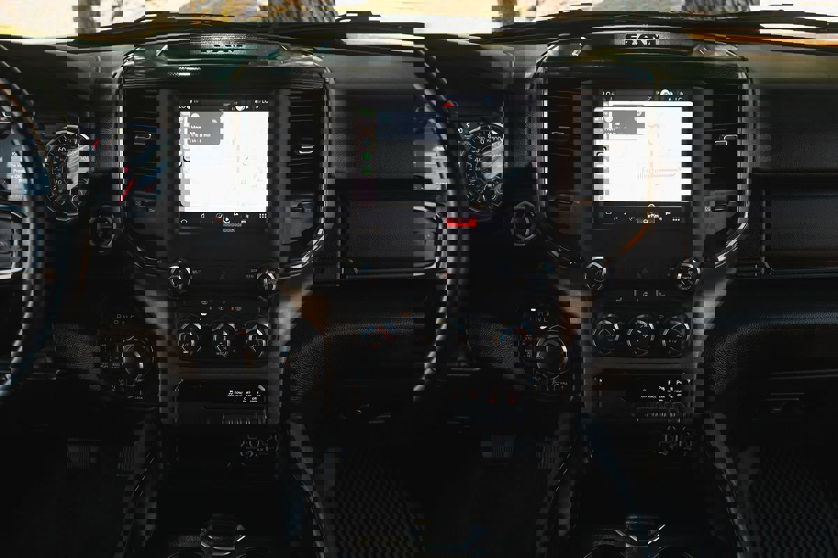 Used 2022 RAM 1500 Big Horn w/ Built-to-serve Edition image 32