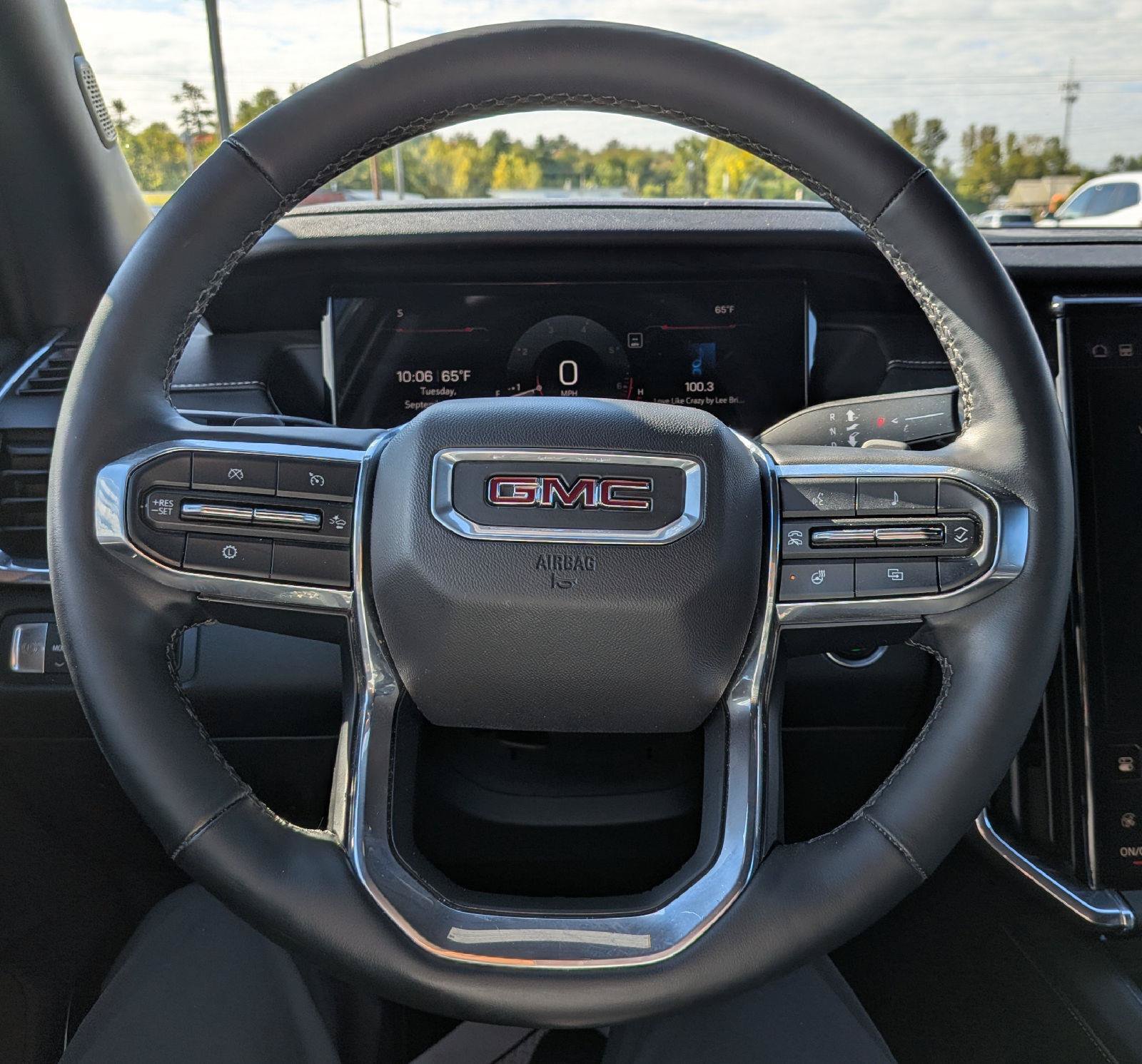 Used 2024 GMC Acadia Elevation w/ Luxury Package AWD/4WD image 16