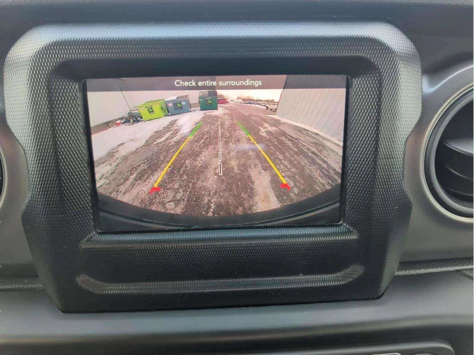 Used 2022 Jeep Wrangler Unlimited Sport image 12