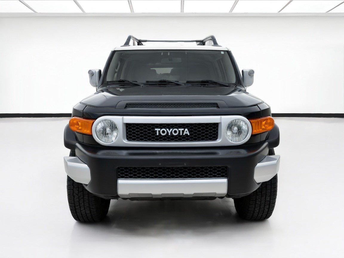 Used 2012 Toyota FJ Cruiser 4WD w/ Convenience Pkg image 2