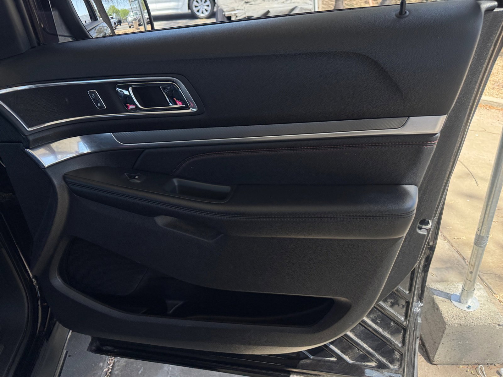 Used 2017 Ford Explorer Sport w/ Equipment Group 401A AWD/4WD image 16