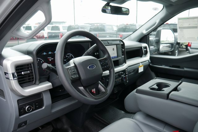 New 2025 Ford F350 XL w/ 360-Degree Camera Package image 14