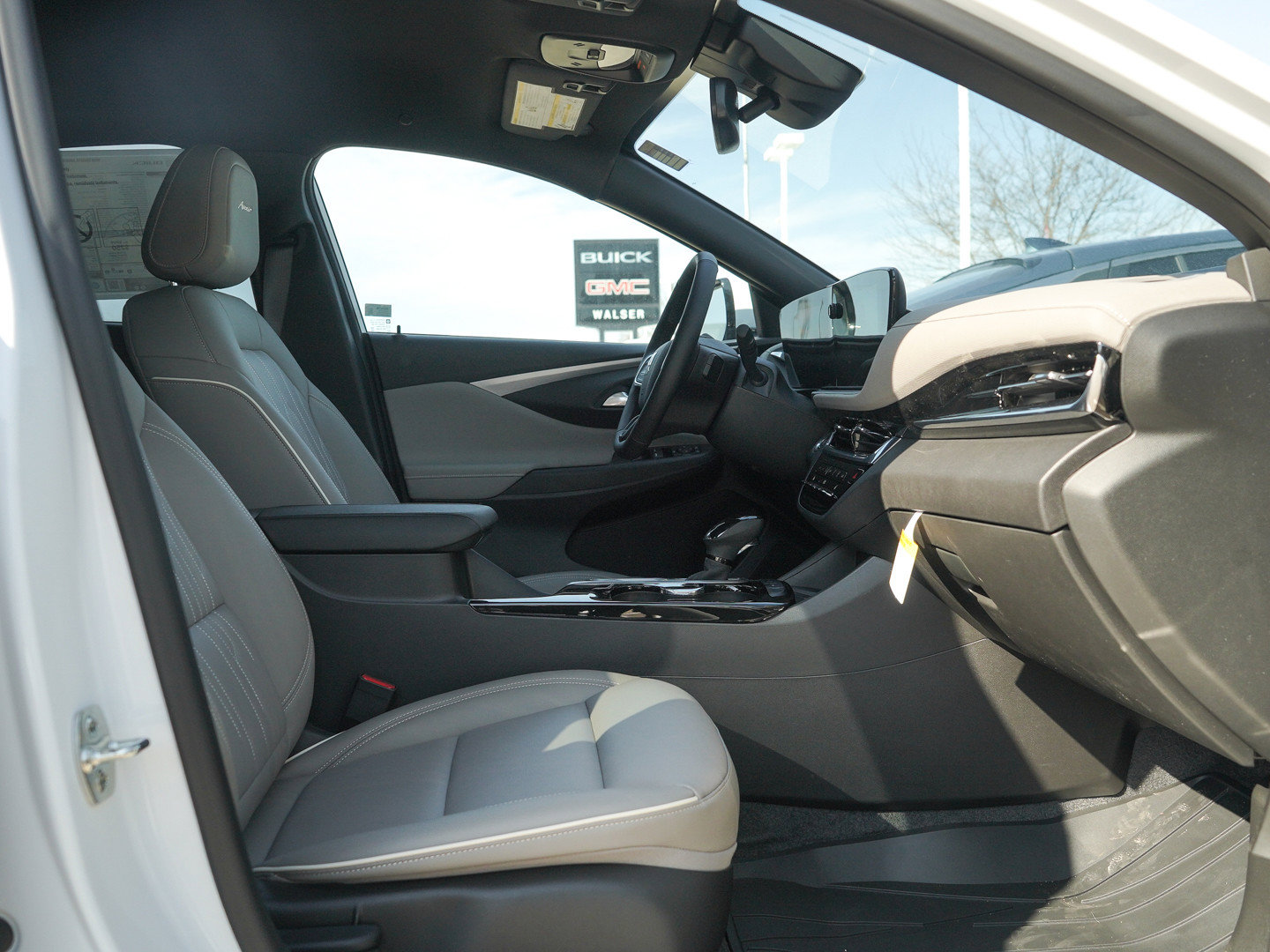 New 2026 Buick Envista Sport Touring FWD image 11