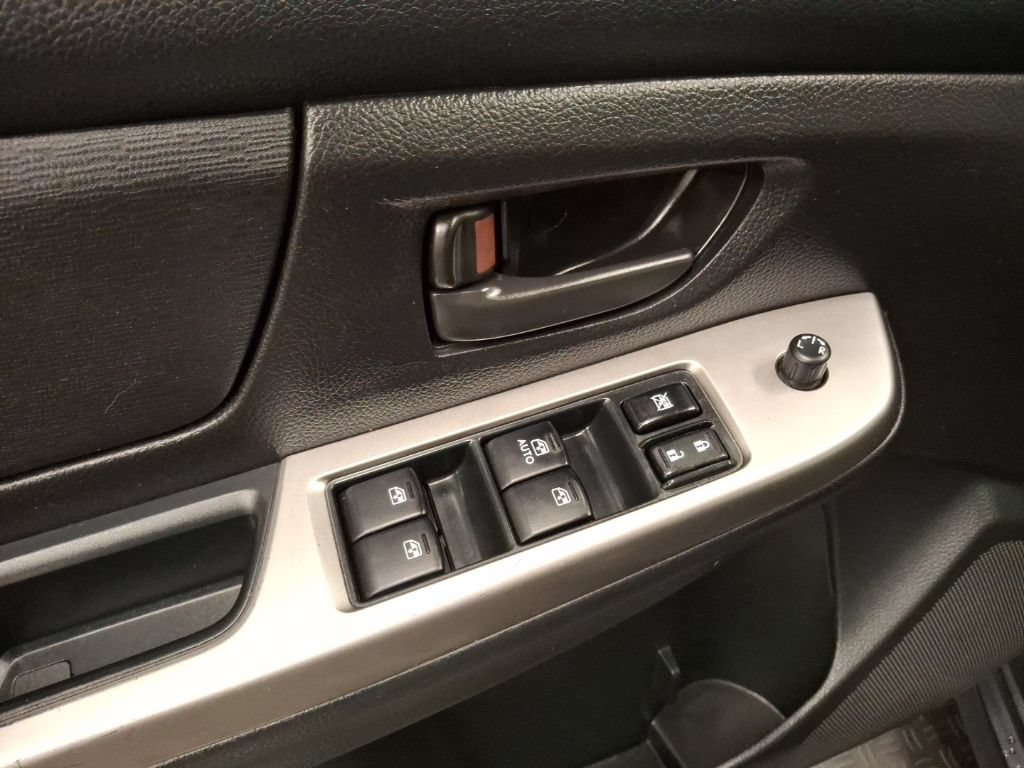 Used 2015 Subaru Impreza 2.0i AWD/4WD image 17