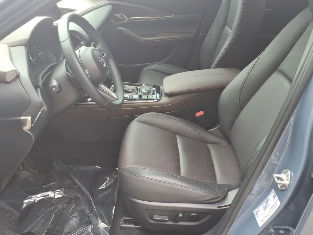 Used 2021 MAZDA CX-30 FWD 2.5 S w/ Premium Package image 17