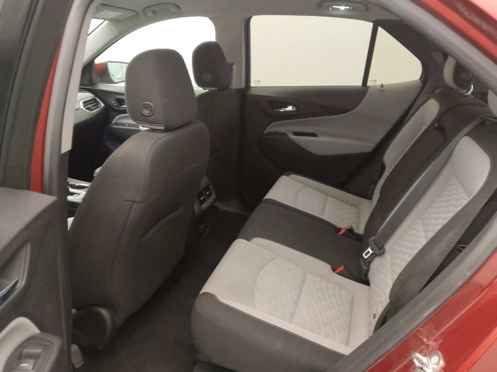 Used 2018 Chevrolet Equinox LT image 18