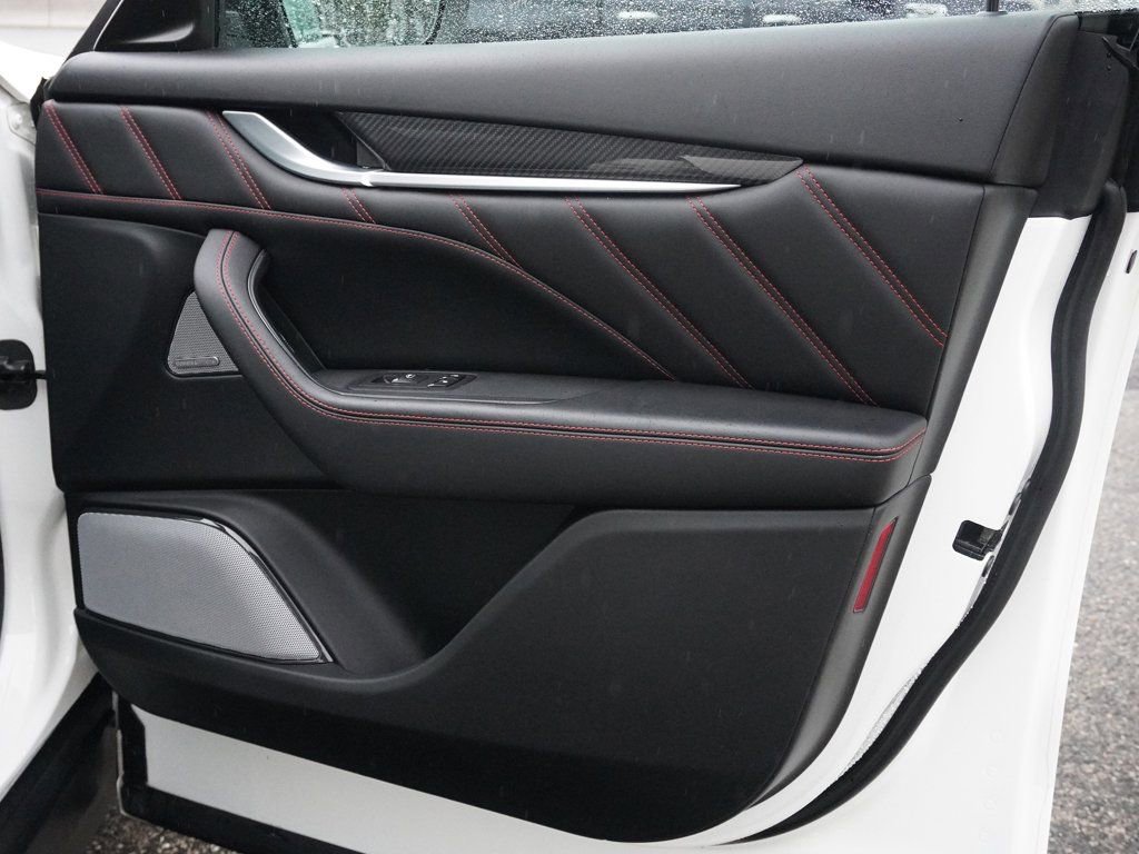 Used 2019 Maserati Levante GTS image 25