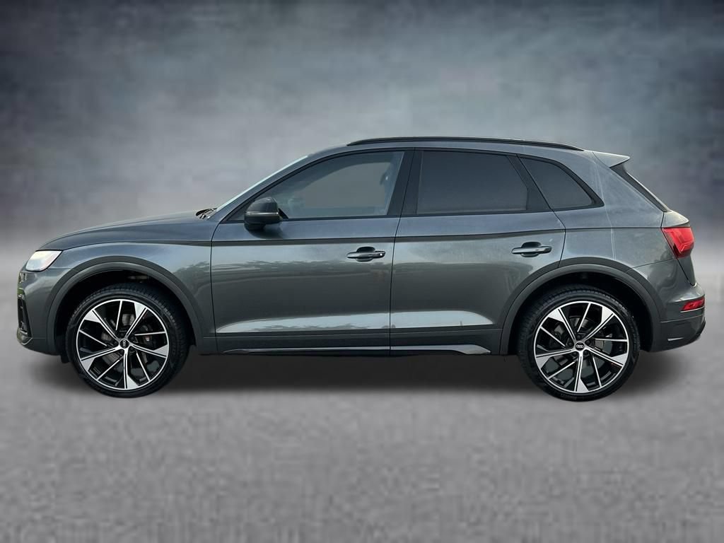 Used 2021 Audi SQ5 Premium Plus w/ Premium Plus Package AWD/4WD image 2