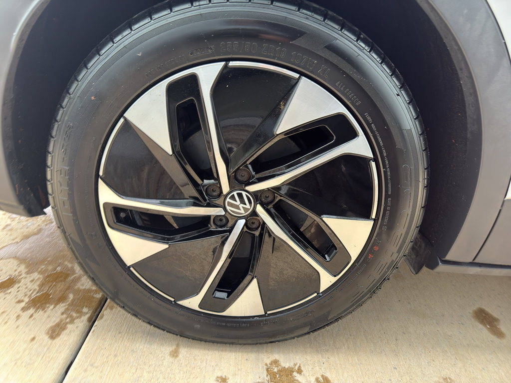 Used 2021 Volkswagen ID.4 Pro S w/ ID.4 Protection Package image 18