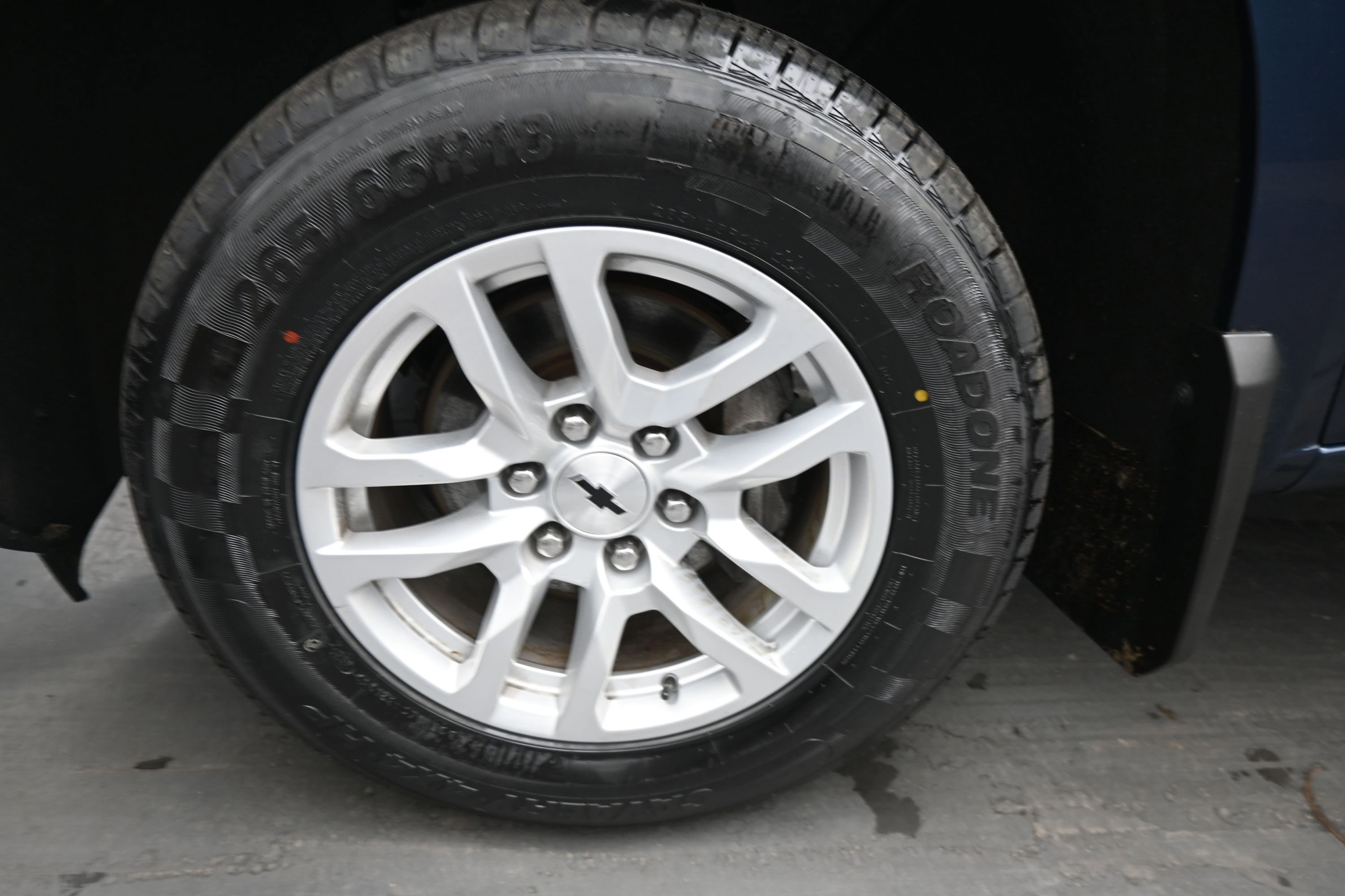 Used 2019 Chevrolet Silverado 1500 RST AWD/4WD image 9